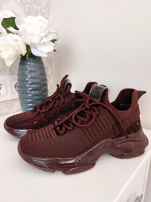 Продавам дамски обувки Steve Madden