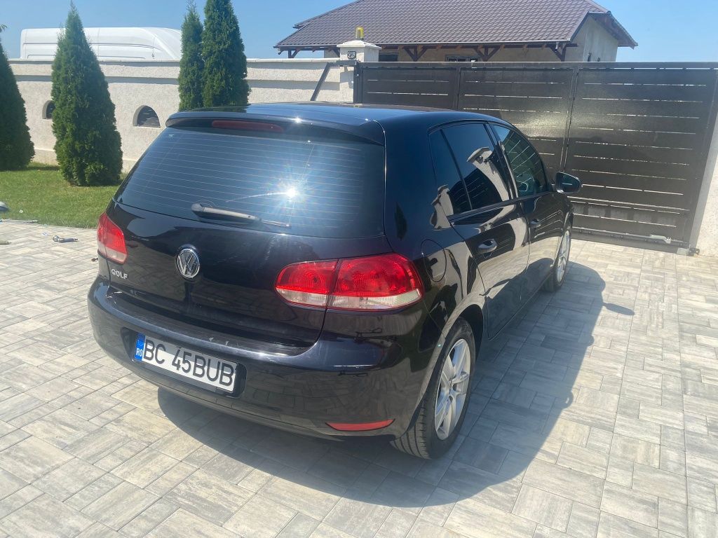 Proprietar vând golf 6 1.4 MPI 2010 150000 km