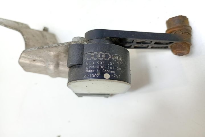 Senzor  nivel far 8E0907503 Audi A4 B6 seria