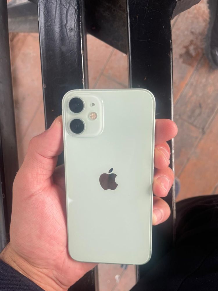 iPhone 12mini б/у или обмен