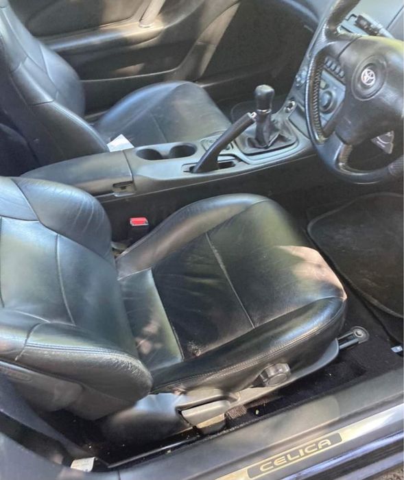 Dezmembrez Toyota Celica T23 1.8 Vvt-i 143 cp 2005