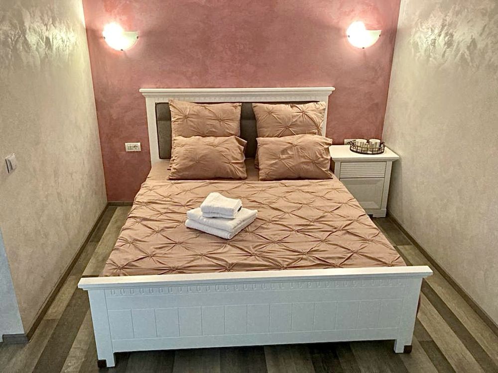 Cazare în regim hotelier-apartamente 1-3 cam Iași, Palas-Iulius Mall