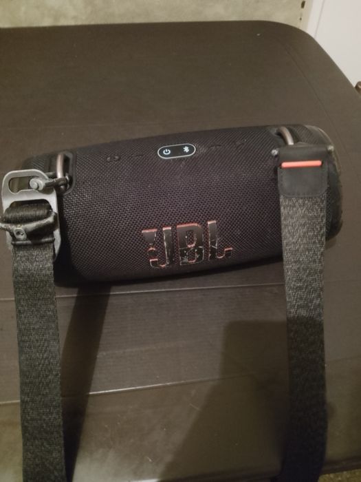 Boxă jbl xtrem 3 originală merge și funcționează 10.10