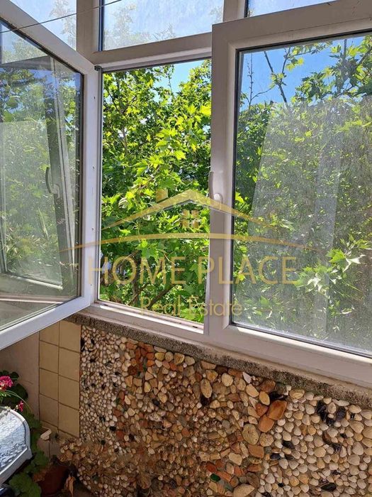 Дава се под наем Четиристаен апартамент в Варна, Колхозен пазар - 80 кв.м за 459 € - Снимка #3