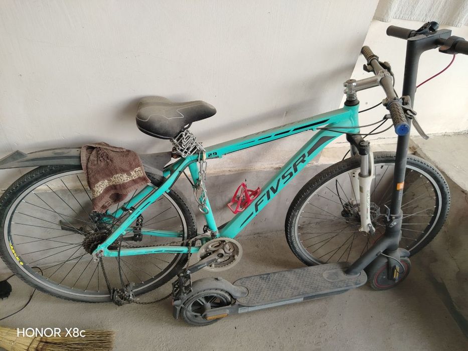 Продаётся велосипед цена 150$