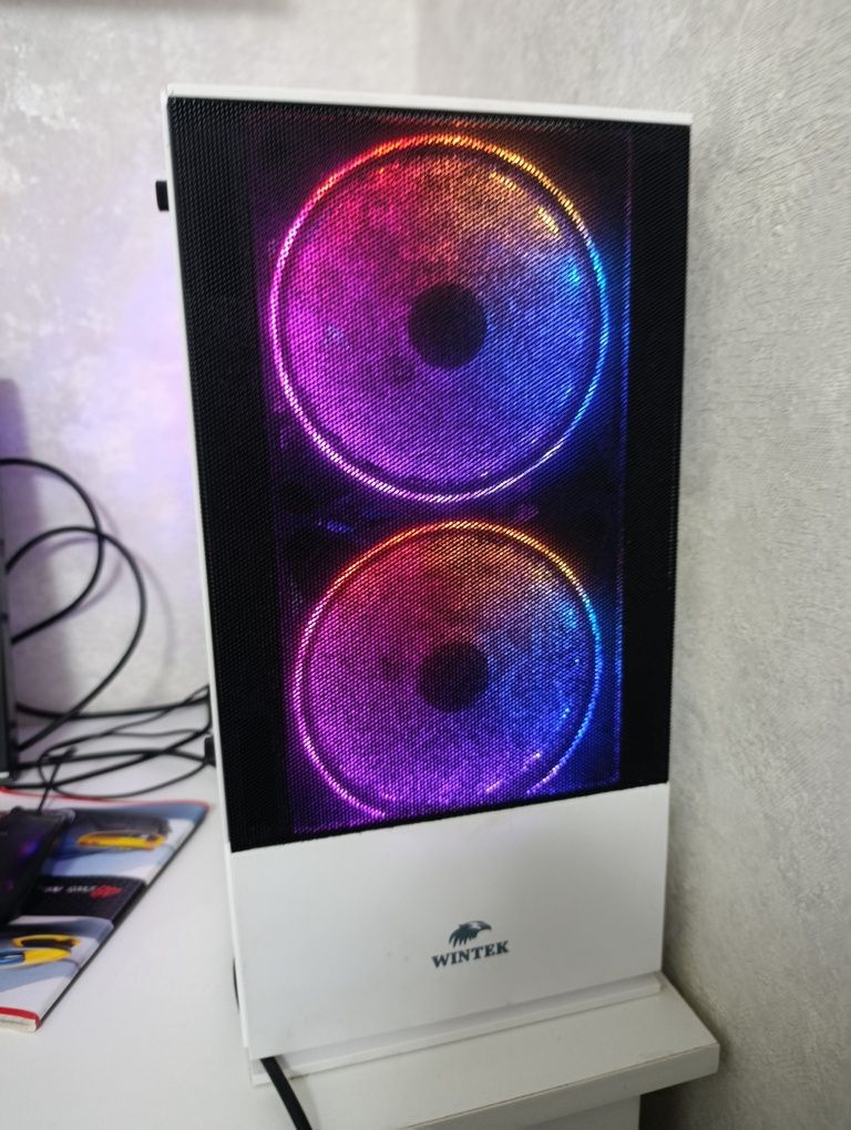 Компьютер Wintek