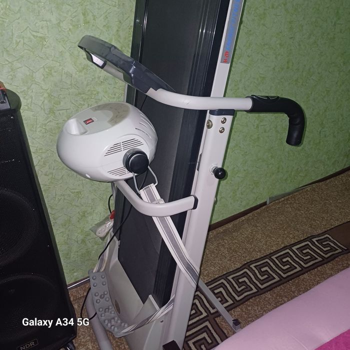 Беговая дарожка.