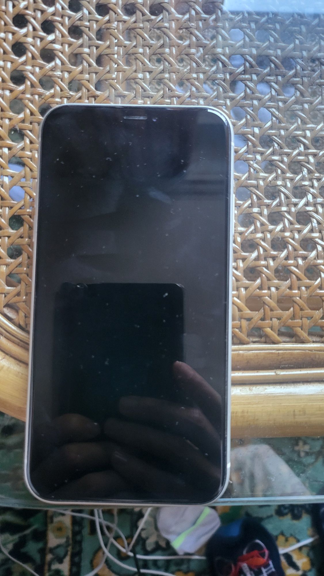 Iphone XR        .