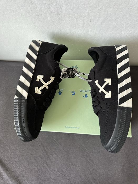 Off-White Vulcanized Low , marimea 43