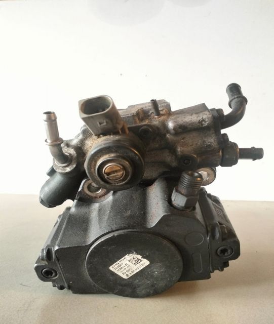 Pompa inalta presiune 2.2 cdi  a6510700701 Mercedes-Benz E-Class W212