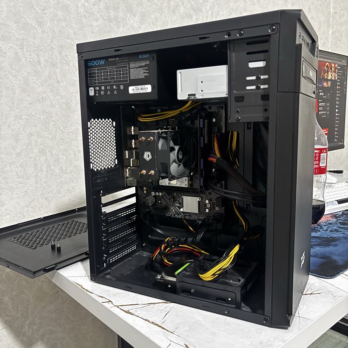 Системник Core i5 12400F ( без видеокарты )