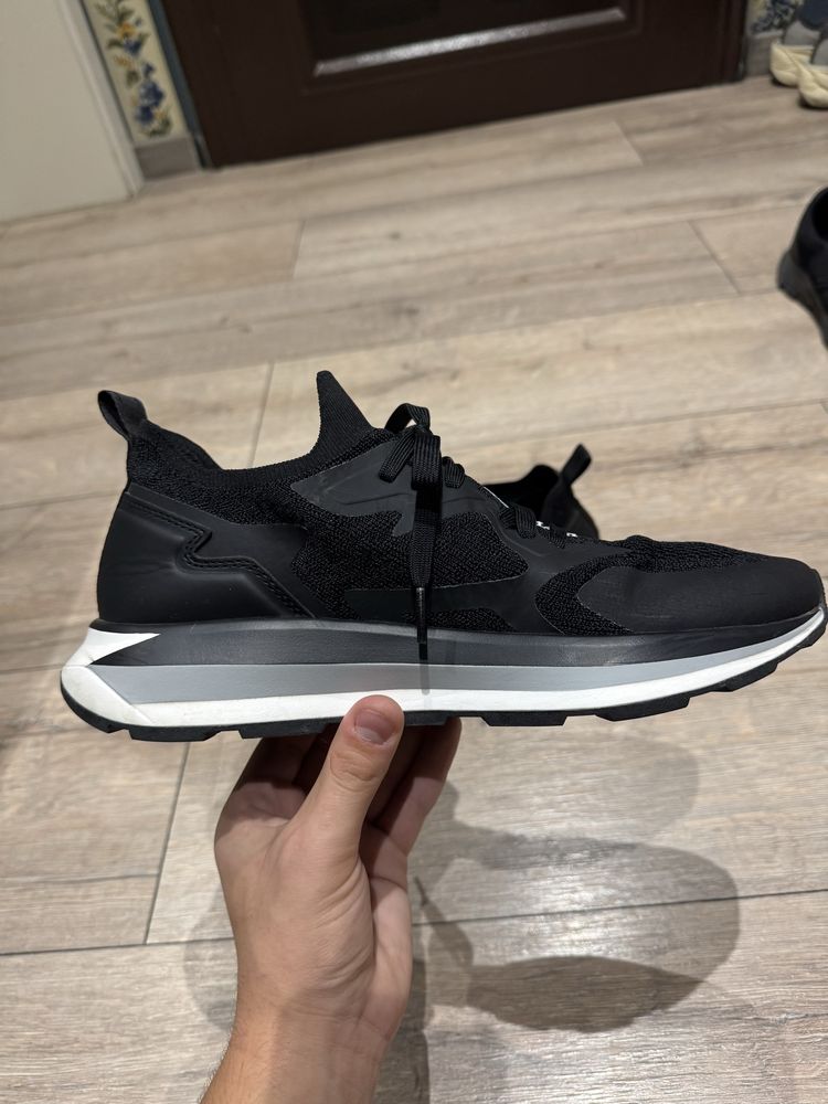 emporio armani trainers/ маратонки