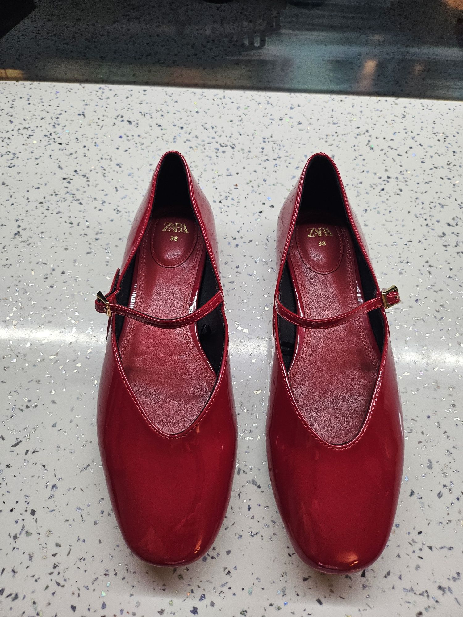 Zara Балерина с каишка