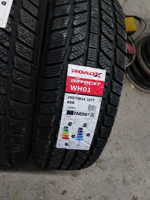 НОВИ зимни гуми ROADX 245/70/16 107T DOT 2124