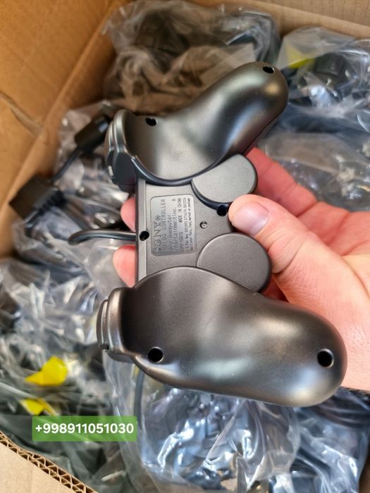 Dualshock 2 eng sifatlisi, playStation 1 va 2 uchun.