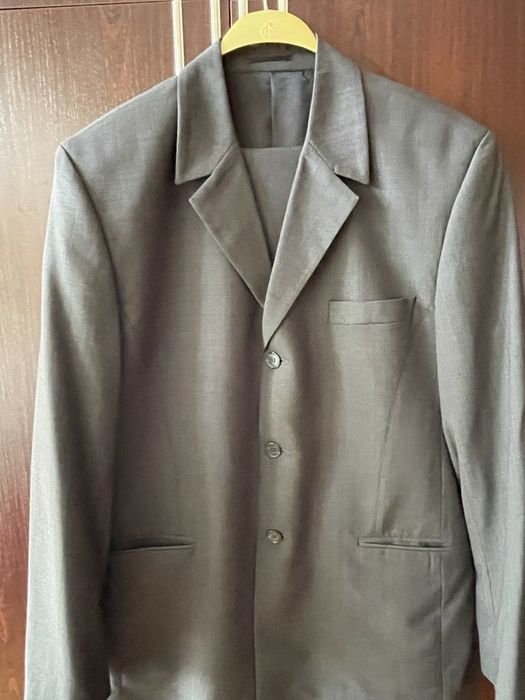 Мъжки костюми 52 номер