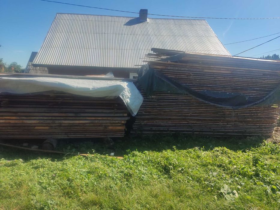 Scândură uscata dulap și țol