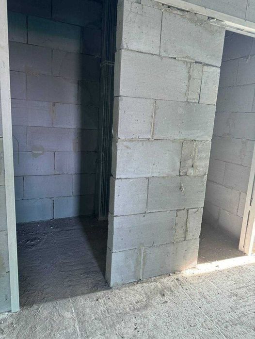 Срочно продаётся Хон Сарой 2 ком квартира Каробка