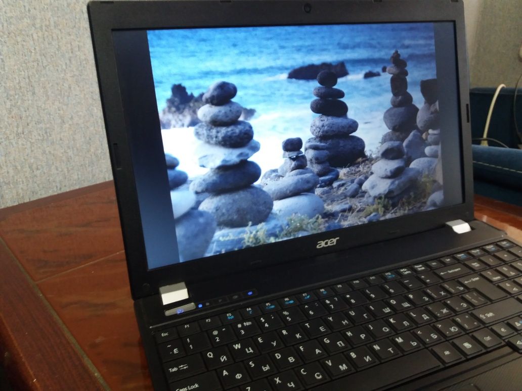 Ноутбук acer 5760G i3