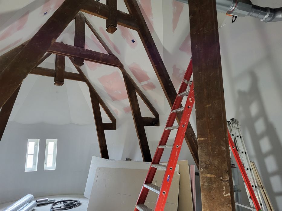 execut lucrari de rigips si amenajari interioare