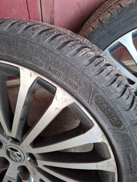 Гуми 225 40 18 Goodyear