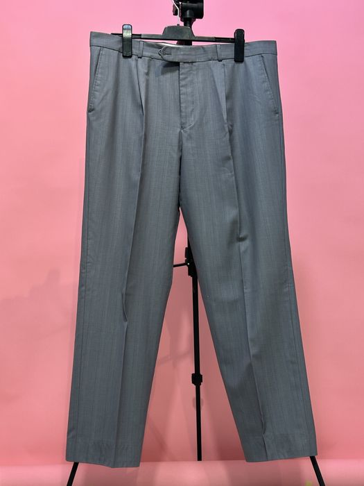 Costum/Sacou/Pantaloni barbatesc Giorgio Armani gri