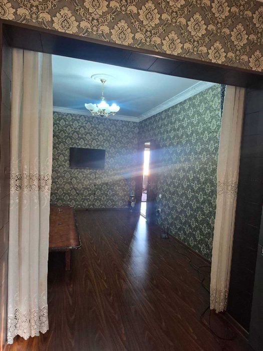 продаётся 2 комнатная квартира хумоюн