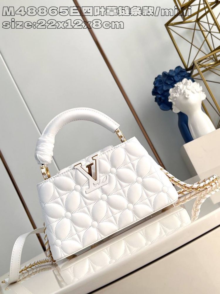Geanta Louis Vuitton Capuciness