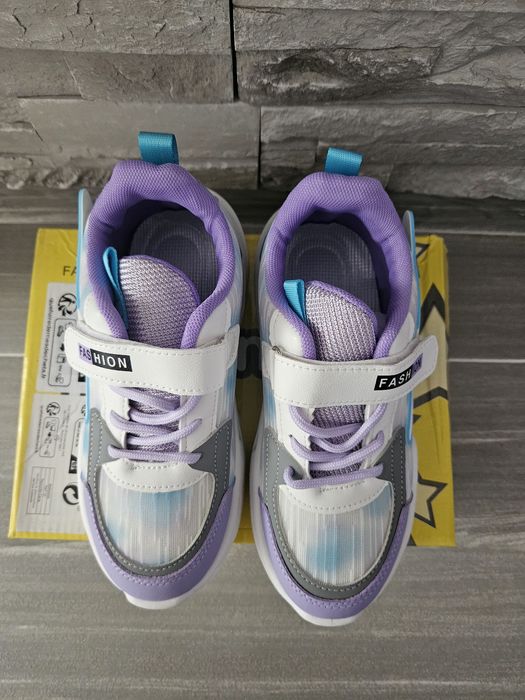 Маратонки за момиче н.33