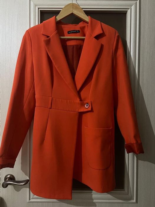 Пиджак турецкий  в идеальном состоянии