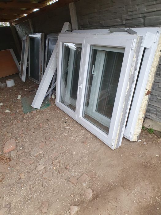 2  geamuri de vânzare