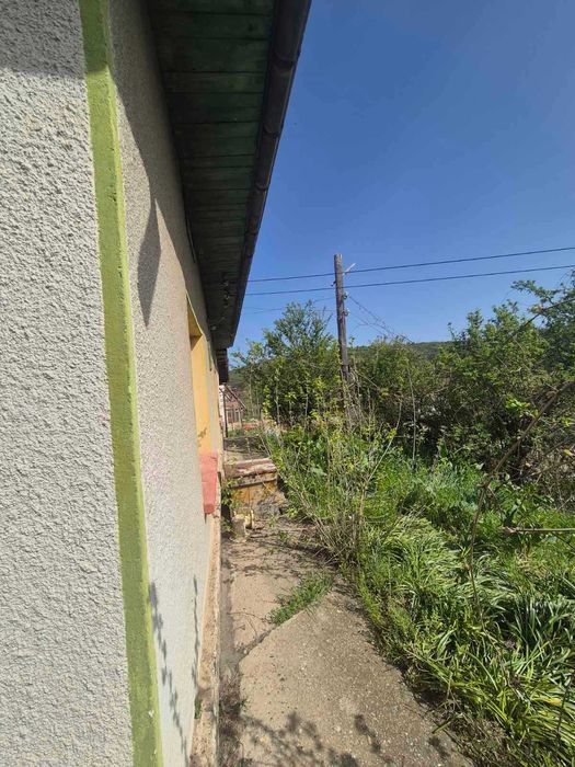 Продава се Къща в с. Лозица, Област Плевен - 147 кв.м за 45 €/кв.м - Снимка #10