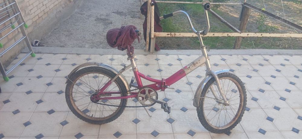 Velosiped sotiladi 3ta