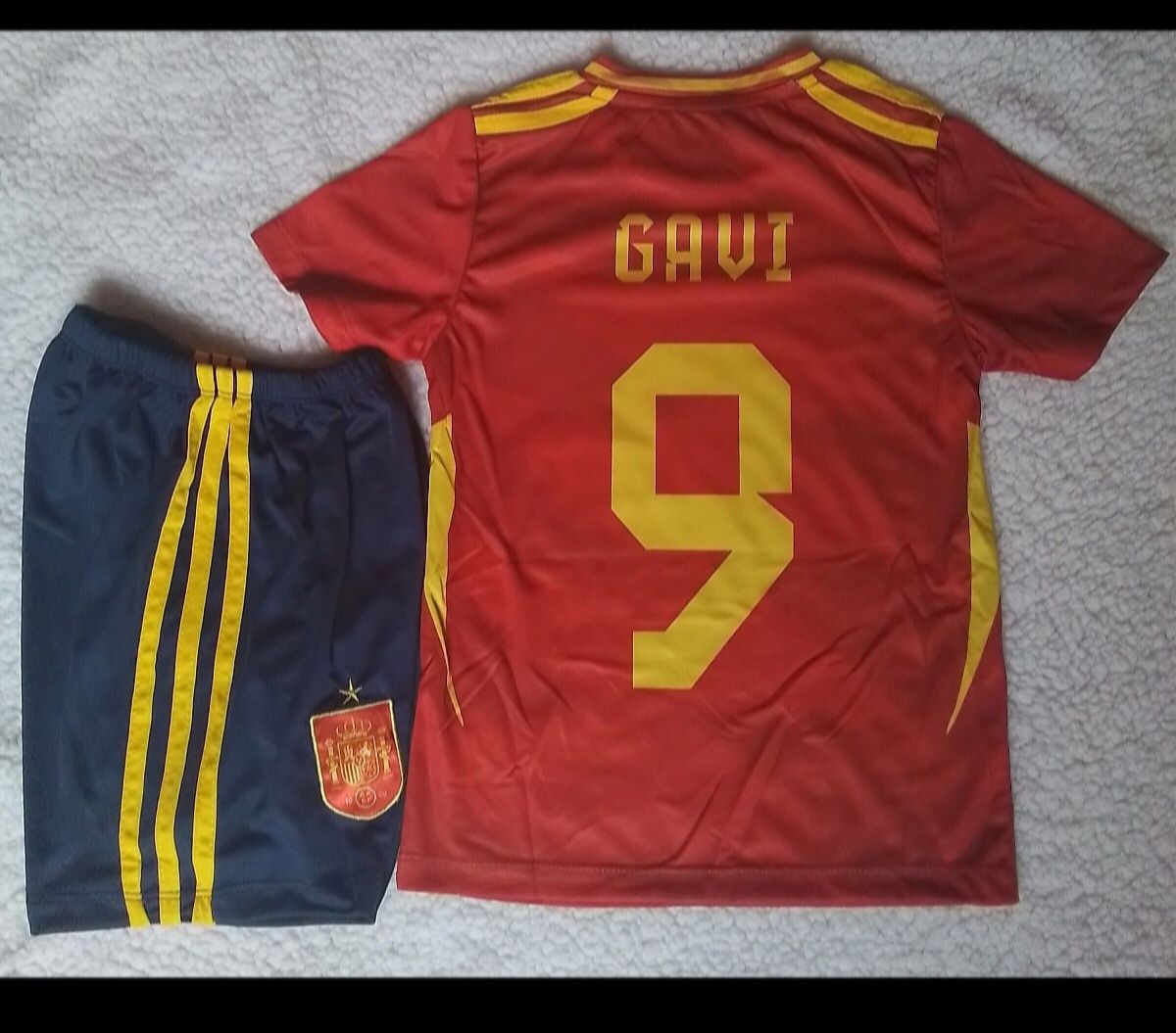 ESPANA fc. Детско юношески футболни екипи 19 LAMINE YAMAL  9 GAVI