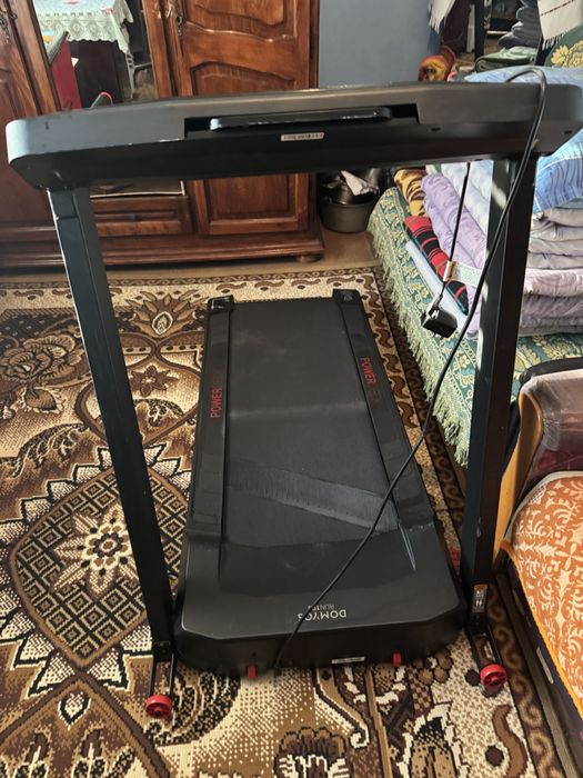 Banda de alergat noua