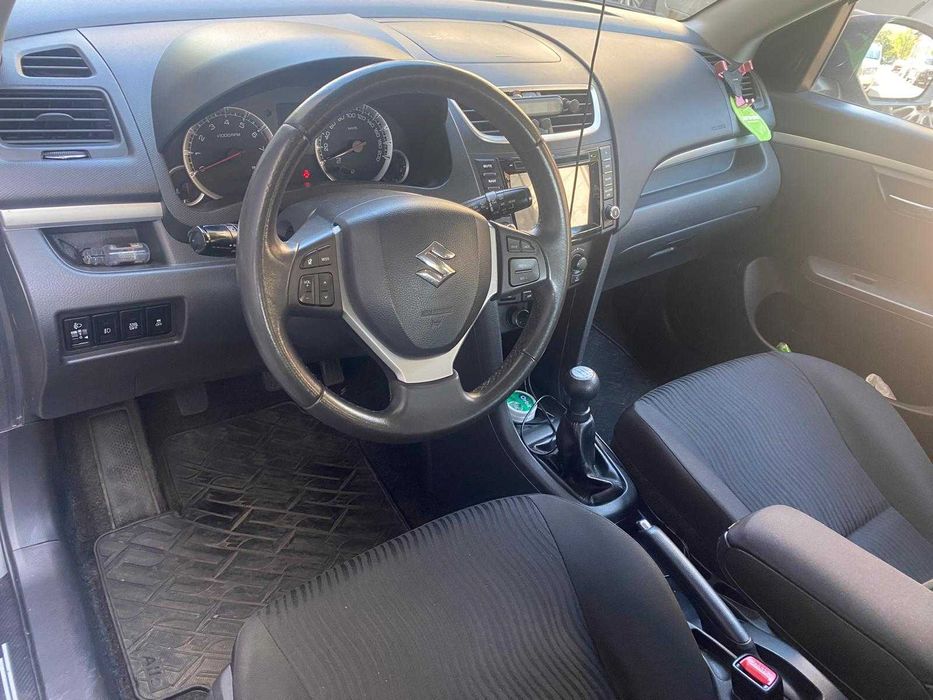 Suzuki Swift 1.3 Benzina aspirat 2012 Gri met Climatronic, M Optionale