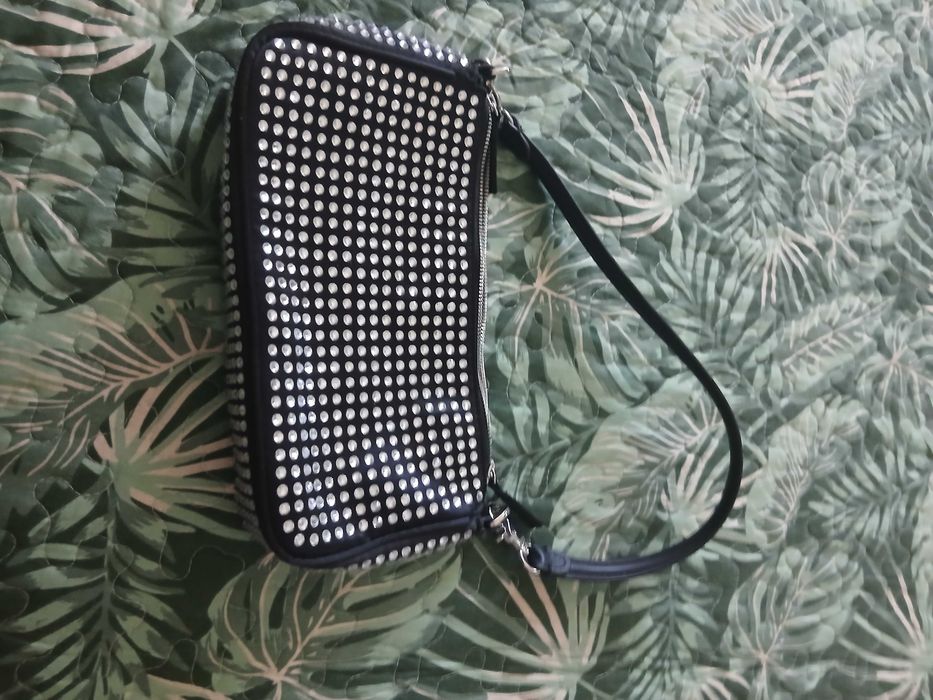 Различни дамски чанти