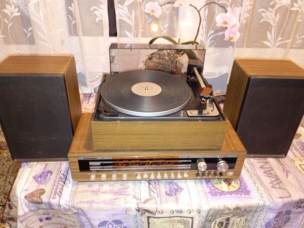 Комплект грамофон Dual 1010 ,Ресивър Blaupunkt и тонколони
