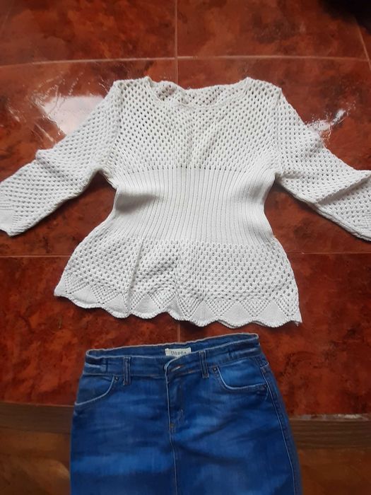 Fustă și pulocer mărime XS