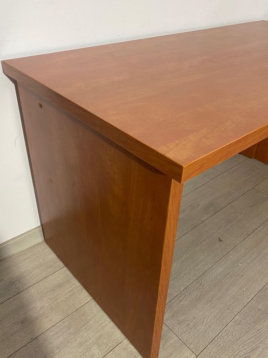 4 Buc. Birou 140X70 cm; Masă de Lucru Solidă