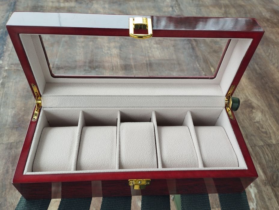 Футляр кейс шкатулка для часов