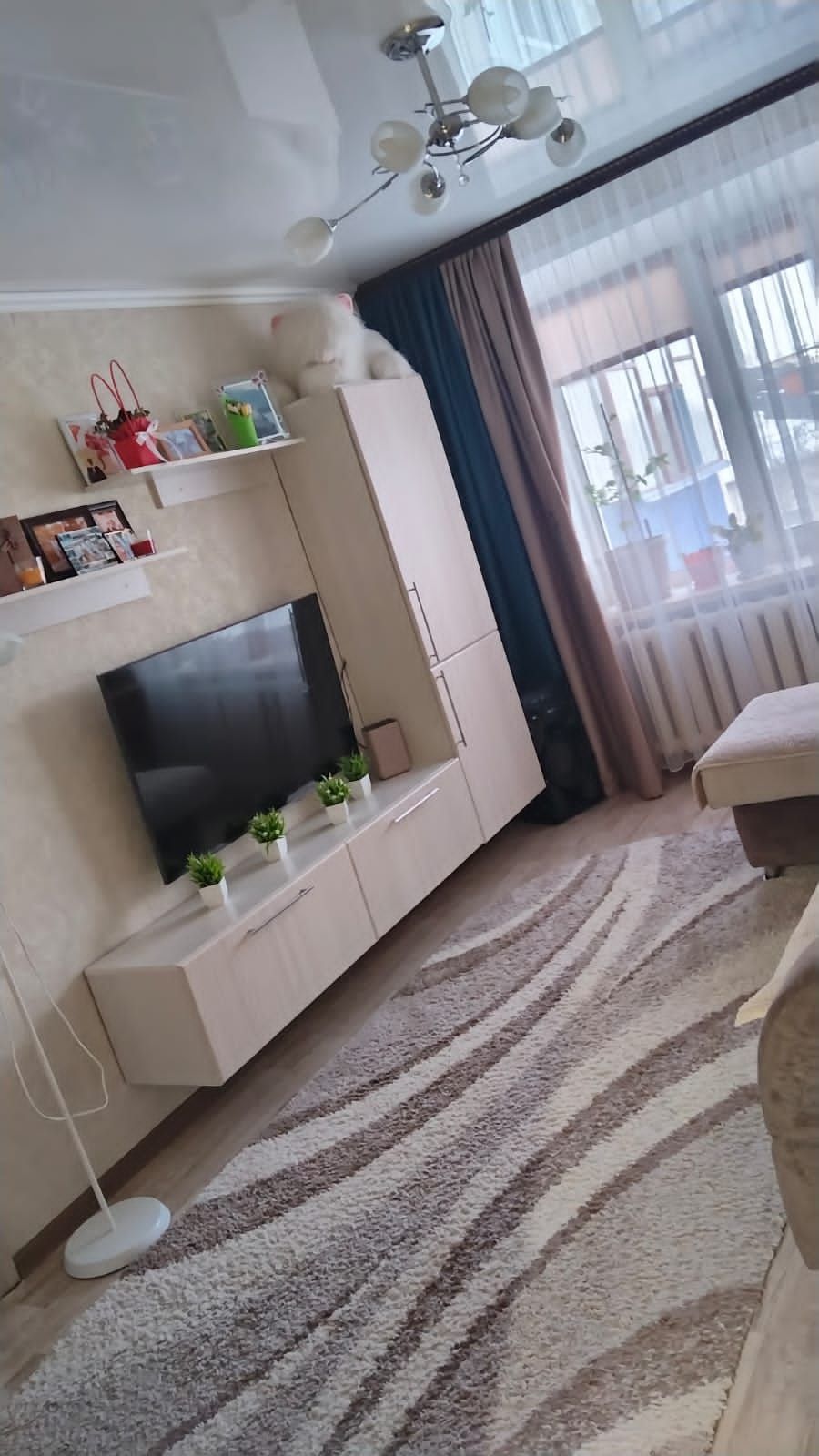 Продам трёхкомнатную квартиру