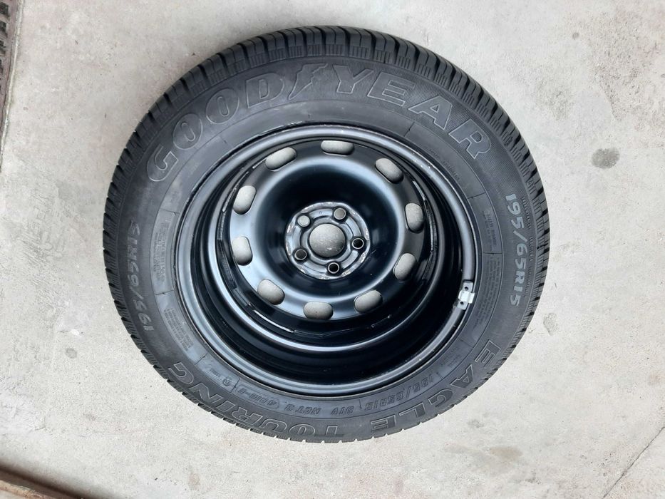 roata  rezerva vw golf 4   195 /65/ R 15   91V