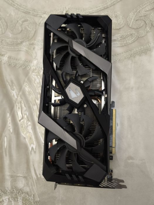 RTX 2080 Ti 11gb sotiladi