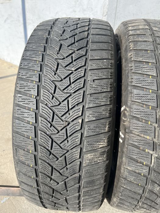 2 бр. зимни гуми 205/55/16 Dunlop DOT 3317 4,5-5 mm