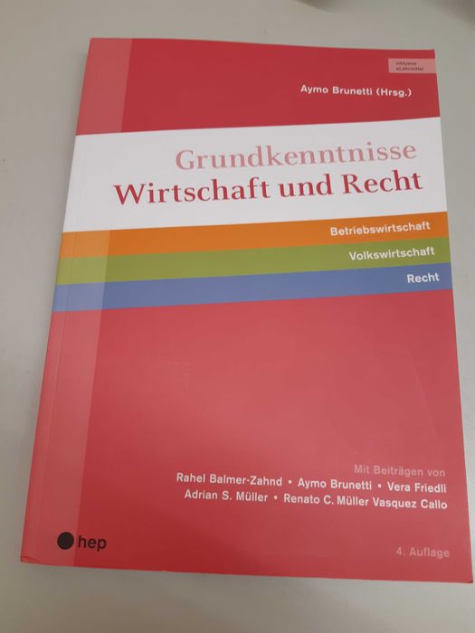 Учебницу ,,Финанси и счетоводство'' на немски език