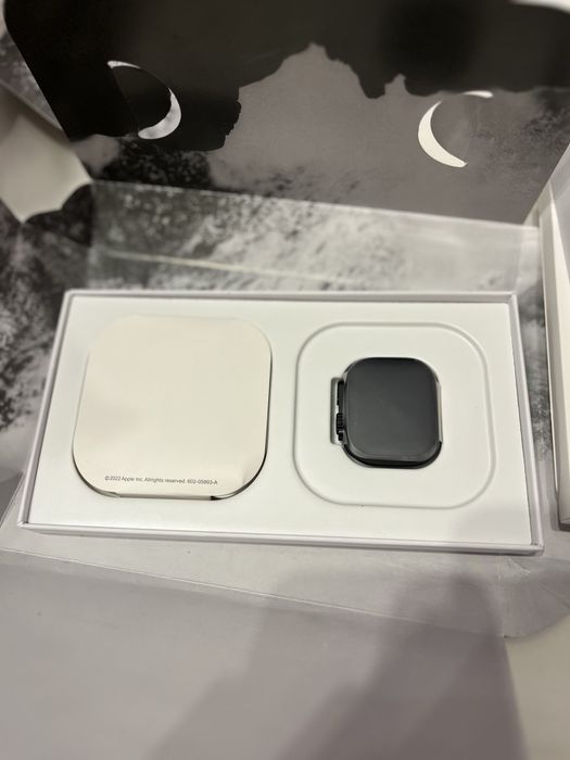 Apple Watch Ultra 2 (GPS+Cellular)49mm Titanium— Чисто Нов, запечатан