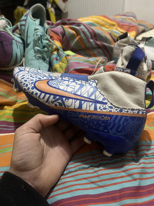 crampoane nike academy