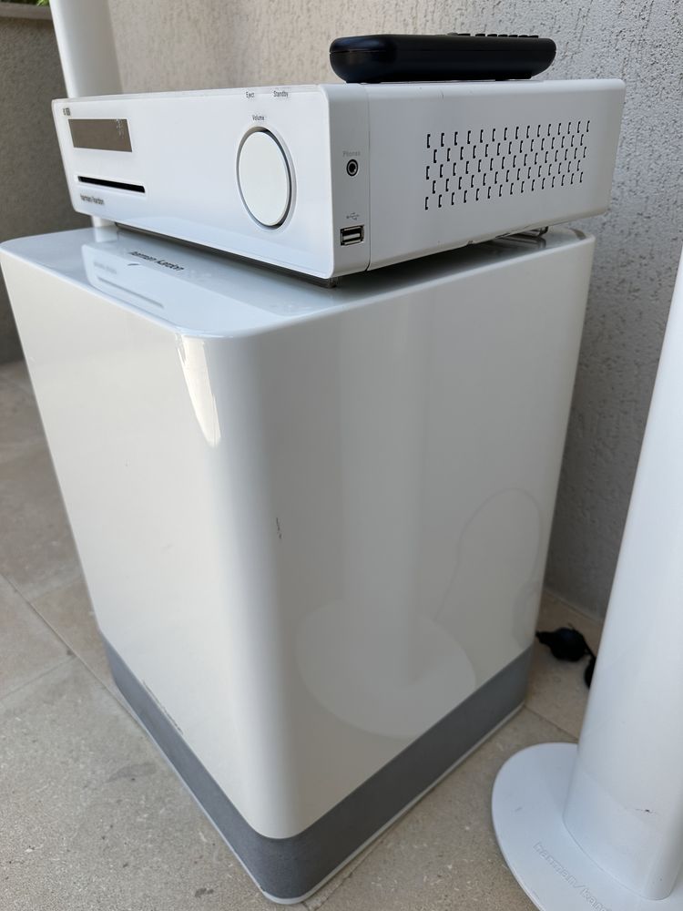 Harman kardon 2.1 audio sistem