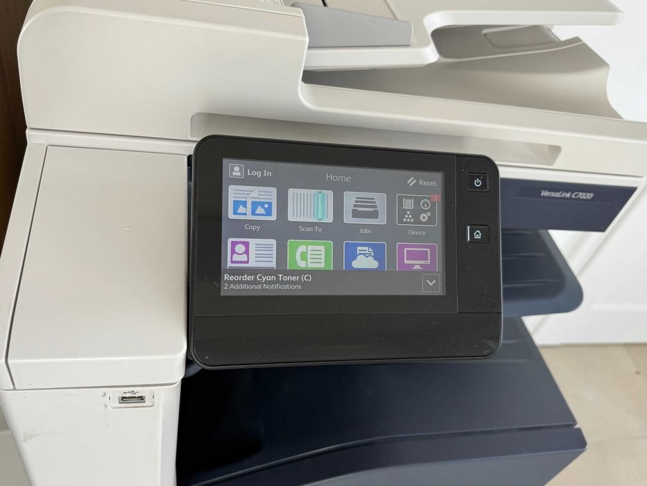 Imprimanta multifunctionala XEROX VersaLink C7020